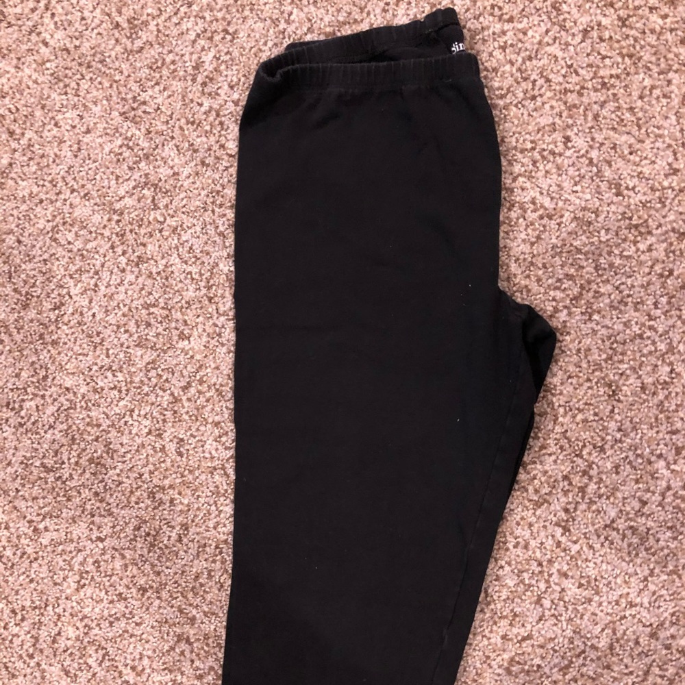 Black Capri leggings